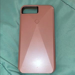 Incipio Iphone 7plus selfie light case